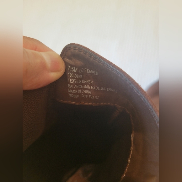 Liz Claiborne Chocolate Brown Ankle Booties - Picture 10 of 10